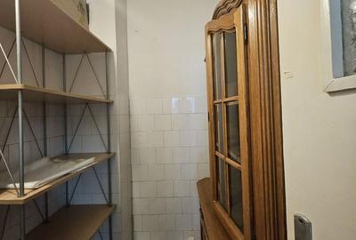 Apartament cu 3 camere decomandat în Nufărul - 5