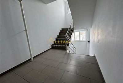 Apartament cu 3 camere decomandat, mobilat în Metalurgiei - 12