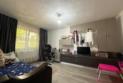 Apartament practic, 2 camere, decomandat, 48 mp - Buziasului - 1