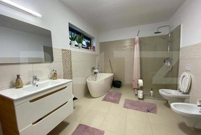 Casa de vacanta cu priveliste catre lac, 213 mp utili, 3500 mp teren cu livada - 11