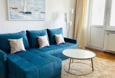 Apartament cu 3 camere decomandat, mobilat în Central