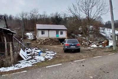 Vand casa cu teren 5800 mp - 2