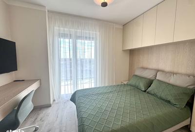 Apartament cu 3 camere semidecomandat în UTA - 8