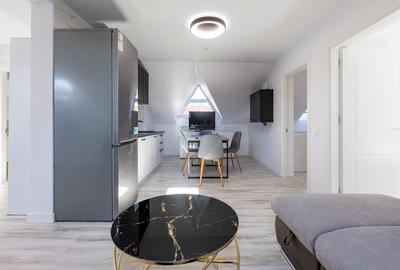 Proprietate specială, de 1,200 mp, în Exterior Est - 11