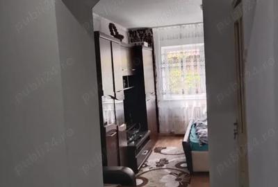 Apartament cu 3 camere decomandat în Rădăuți - 1