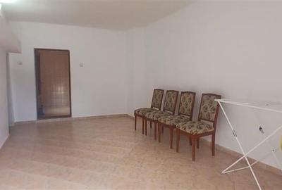 Casa 8 camere de vanzare Valea Voievozilor Targoviste 653mp teren - 9