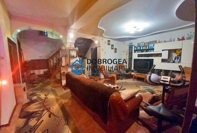 Casă individuală cu 5 camere în Ultracentral