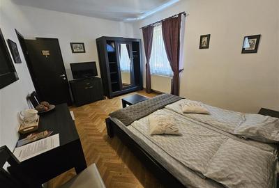 Casă individuală cu 5 camere în Centrul Istoric