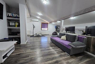 Casă cu 5 camere cu Canalizare în 1 Decembrie - 25