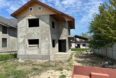 Casă individuală cu 4 camere cu Teren 273 Mp în Câmpineanca - 2