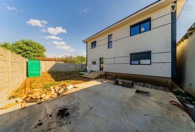 Casă modernă 5 camere de vanzare - 45