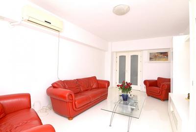 INCHIRIERE APARTAMENT 2 CAMERE BD. UNIRII - PIATA UNIRII - 9
