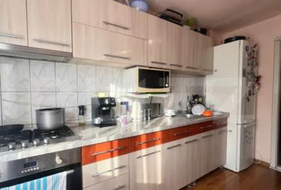 Apartament cu 4 camere decomandat, mobilat în Central - 9