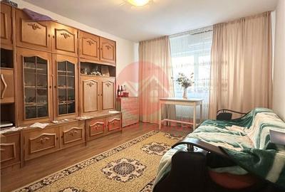 Apartament cu 3 camere decomandat în Central - 9