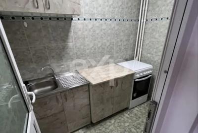 Garsonieră decomandată, mobilată în Craiovei