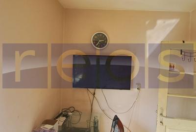 Casă individuală cu 5 camere cu Canalizare în Central - 7