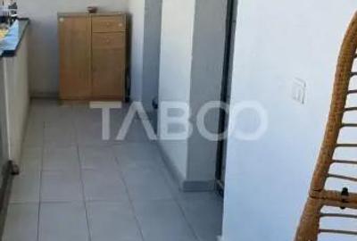 Apartament cu 3 camere decomandat în Lupeni