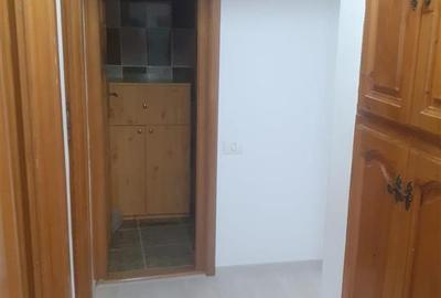 Apartament cu 3 camere decomandat în Independenței - 9