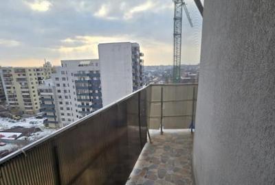 Apartament cu 3 camere semidecomandat, mobilat în Vitan