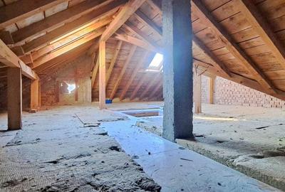 Apartament cu 3 camere decomandat în Poiana Brașov - 14