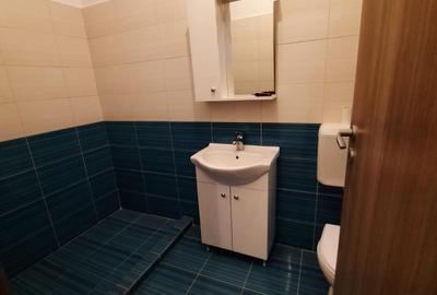 Apartament cu 3 camere decomandat în Central - 8
