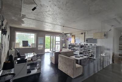 Spațiu comercial, de 102 mp, în 1 Mai - 16
