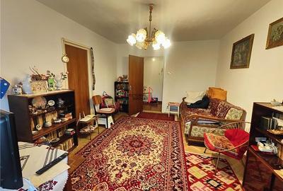 Apartament cu 2 camere decomandat în Titan - 2