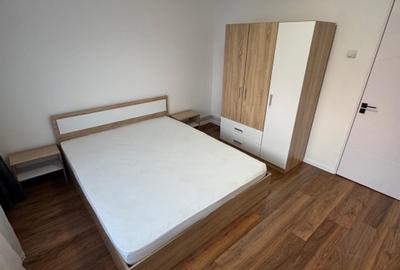 Apartament cu 3 camere decomandat în Craiovei - 4