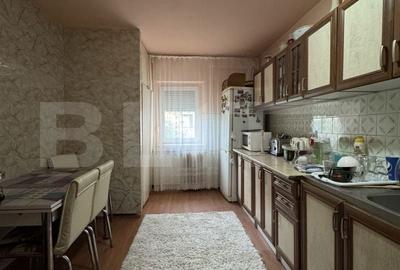 Apartament cu 4 camere decomandat în Craiovița Nouă - 2