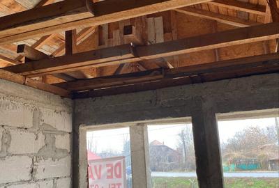 Casă cu 4 camere cu Teren 1280 Mp în Lilieci - 4