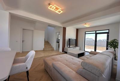 Casă cu 4 camere cu Teren 162 Mp în Berceni - 1