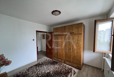 Apartament cu 3 camere semidecomandat în Sălăjan - 10