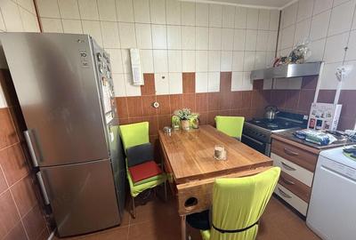 Apartament cu 3 camere decomandat în Central - 3