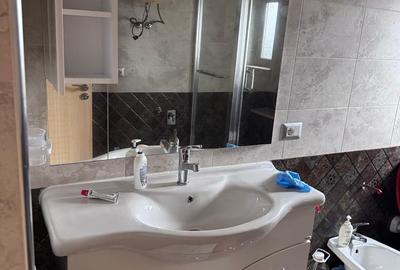 Casă cu 4 camere în Chiscani - 12