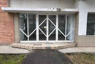 Spațiu comercial de închiriat – 90 mp, vad excelent, Bulevard Independenței - 5