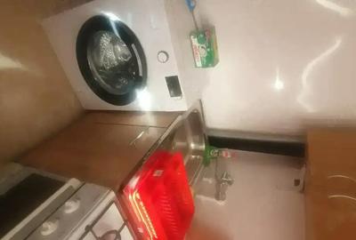 Garsonieră nedecomandată în Central - 8