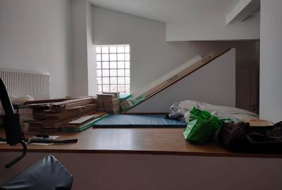 Casa superba, zona linistita, accesibil, cu mansarda locuibila de 100mp. - 45