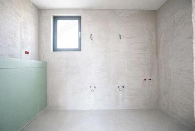 Apartament cu 3 camere decomandat în Faleza Nord - 2