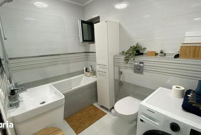 Apartament cu 3 camere semidecomandat în Lazaret - 8