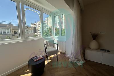 Locuinta cu design modern si elegant la 2 pasi de Bd Decebal Locuinta cu design modern si elegant la 2 pasi de Bd Decebal - 13