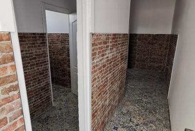 Spațiu comercial, de 288 mp, în Sud - 14