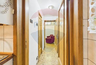 Casă cu 5 camere cu Teren 200 Mp în Grivița - 34