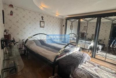 Casă cu Canalizare în Central - 13