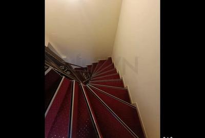 Casă cu 15 camere cu Teren 240 Mp în Decebal - 2