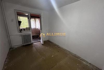 Apartament cu 3 camere semidecomandat în Tei - 1