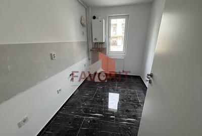 Decomandat.  Spatiu depozitare . Loc de parcare inclus - 1