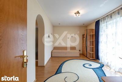 Casă cu 5 camere cu Teren 3659 Mp în Sărata - 5