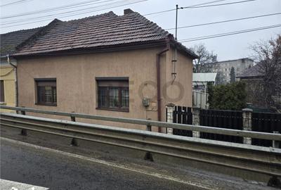 Casă cu 3 camere cu Teren 400 Mp în Central - 14