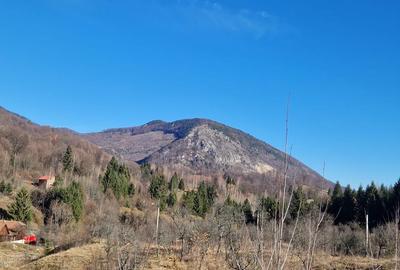 Spațiu comercial, în Uric - 1