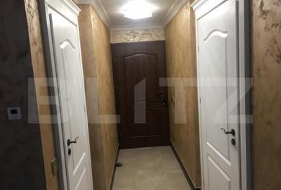 Apartament la casa de lux ,83 mp,decomandat,etaj 1, parcare, - 12